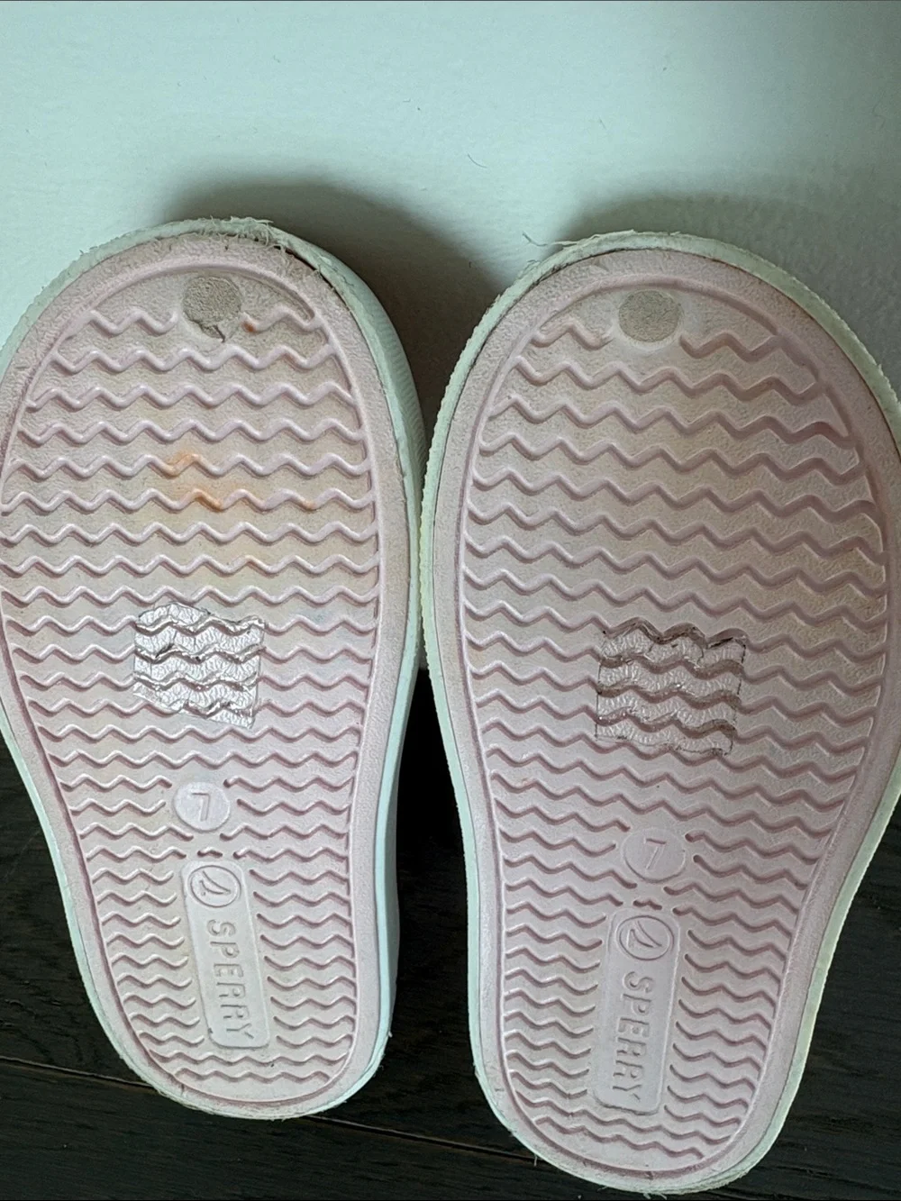 Sperry Kids 7 - Pink Slip-On Water Shoes